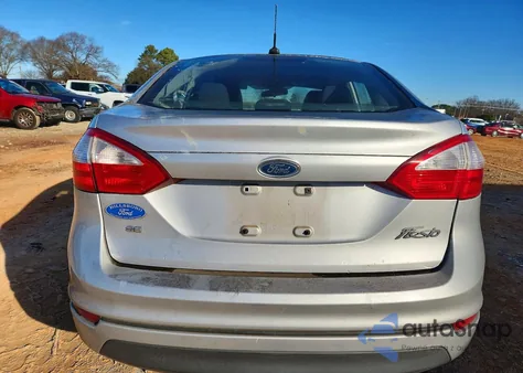 2015 Ford Fiesta Se из США, поврежденный, VIN 3FADP4BJ8FM100739